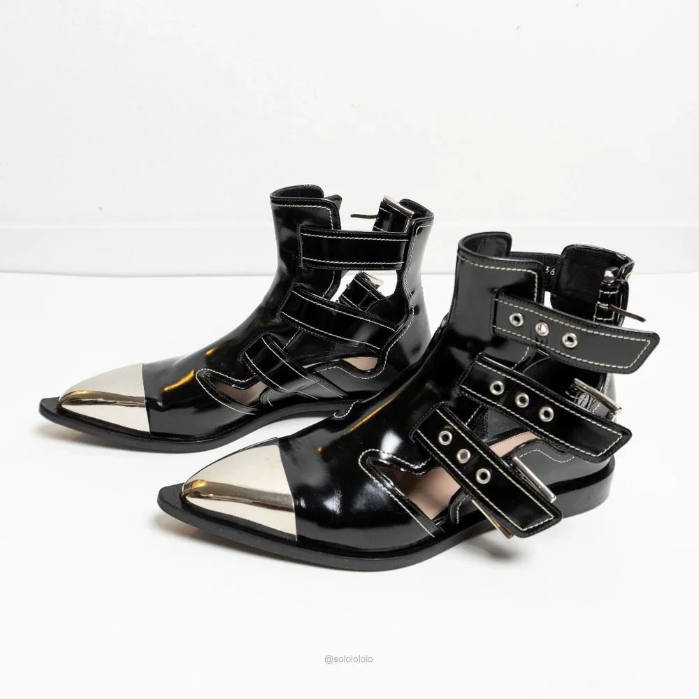 Alexander Mcqueen black leather cage ankle boots with pointy toe - Picture 4 of 15